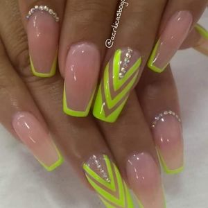 Meet your Posher, Fina